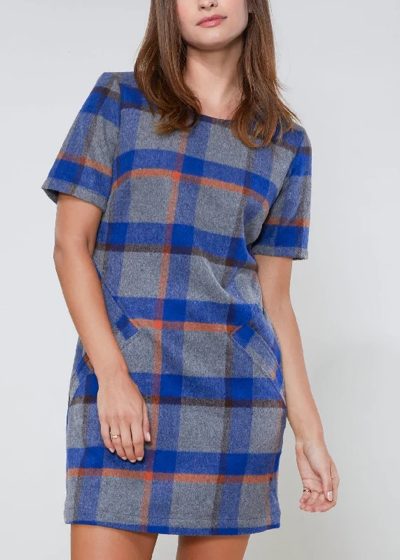 Women's Outfit Buffalo Plaid Wool Blend Tee Dress