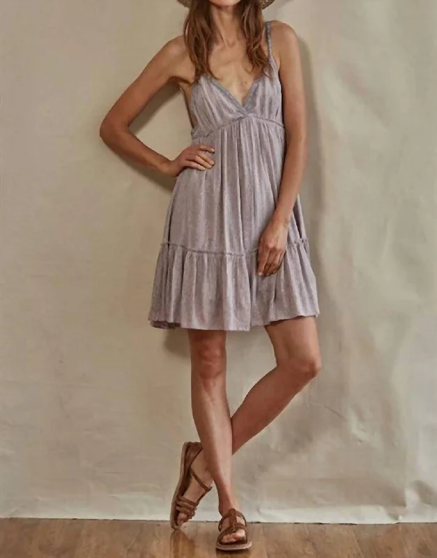 Stylish Women's Apparel Woven Rayon Crinkle Ruffle Dress In Fog Rose