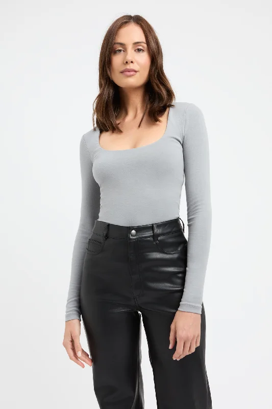 Season Sale Riley Scoop Top