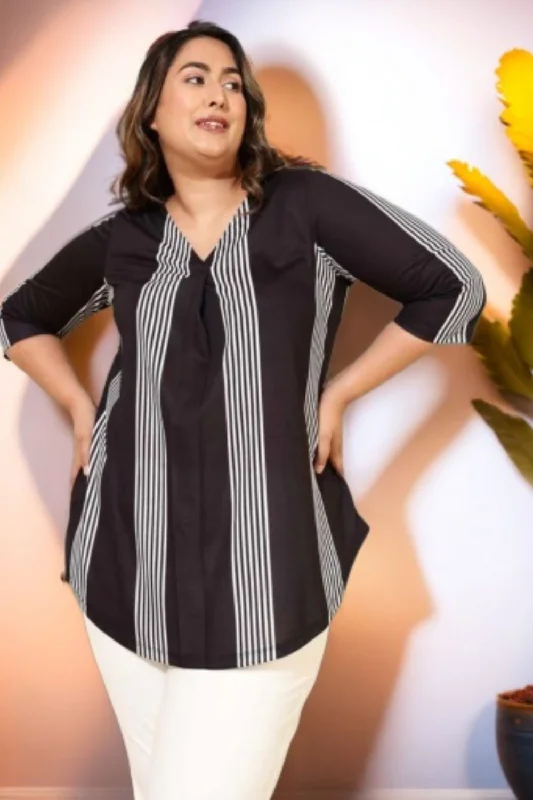 Seasonal Trends Plus Size Black White Striped Centre Pleat Top