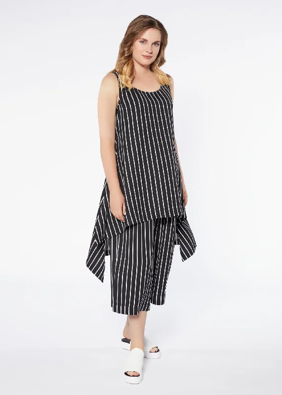 Fashionista Favorites Strand Top - Black Milk