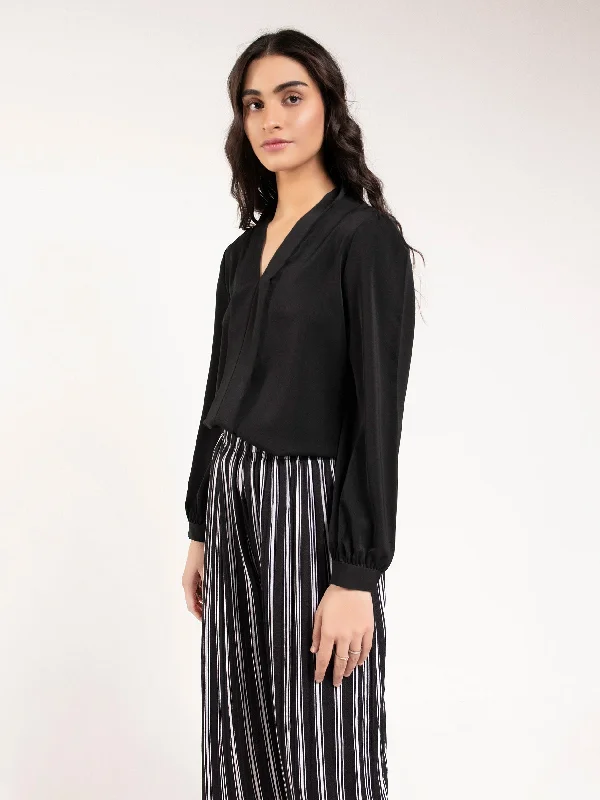 Quality Wear Plain Pleated Top