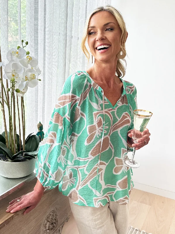 Street Style Fashion Gordon Smith Noosa Beach Top Mint
