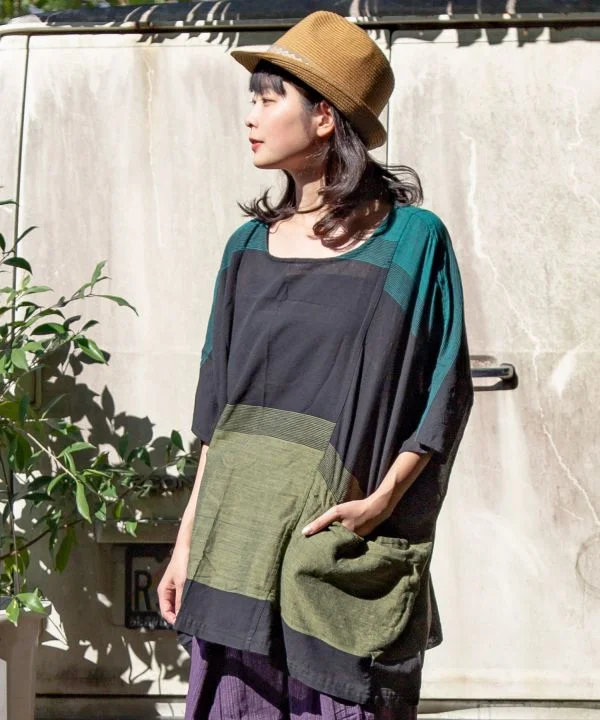 City Fashion Travel Unisex Oversized Top