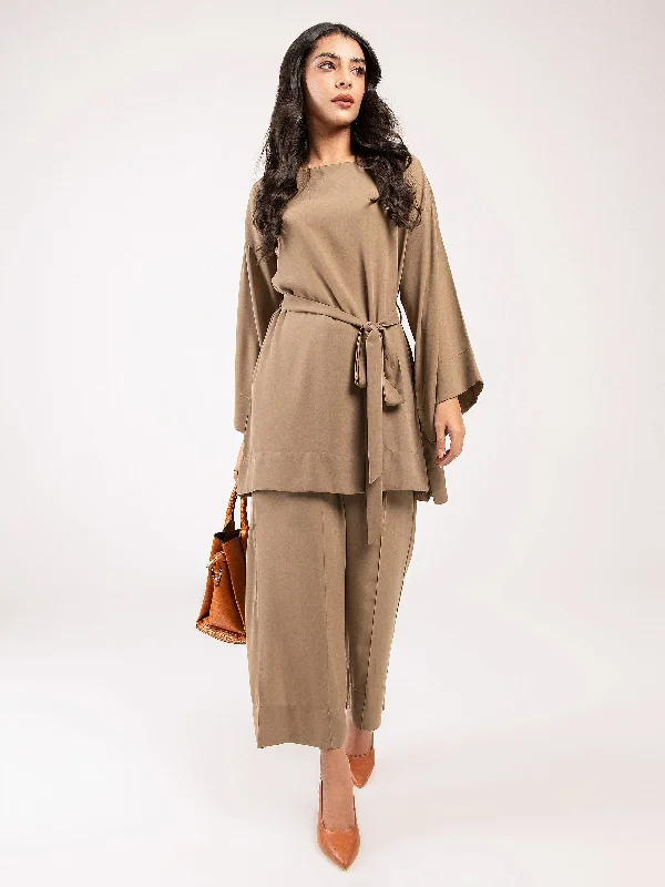 Elegant Clothing Stylized Grip Co-Ords Set