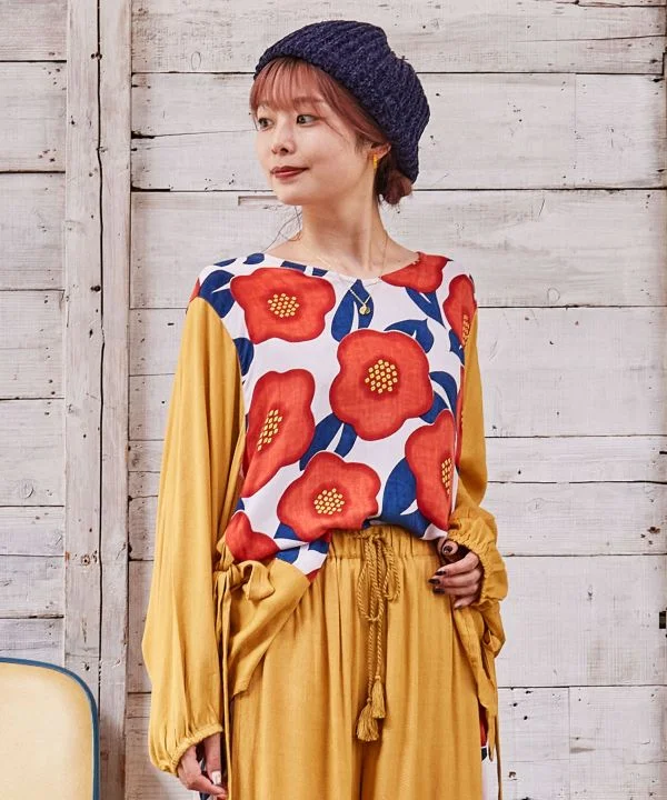 Trend Alert Japanese Camellia Top