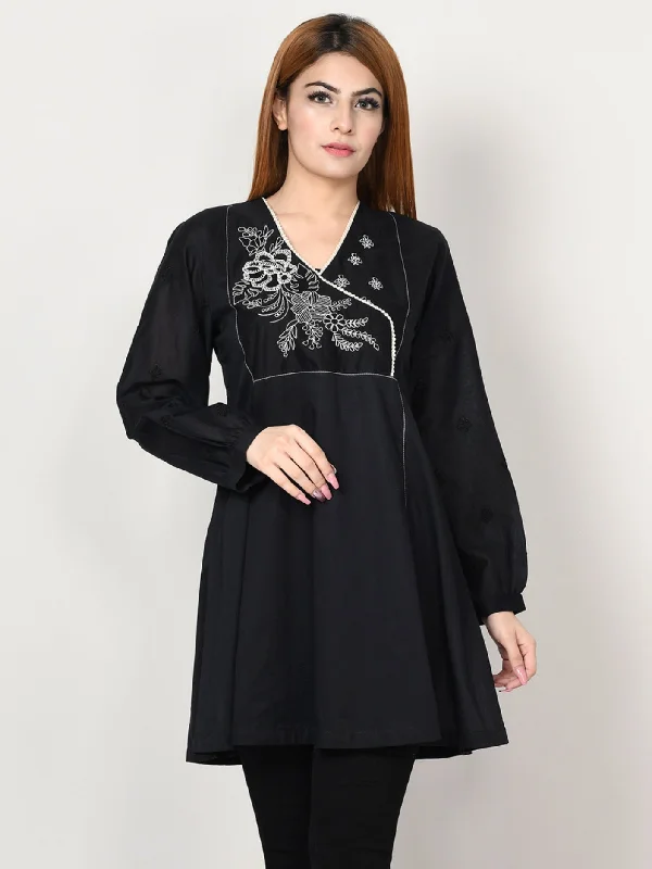 Imeless Style Embroidered Top