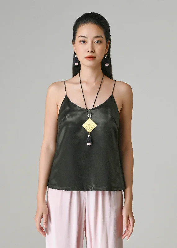 Elevate Your Wardrobe LACQUER IBIS - LANH MY A