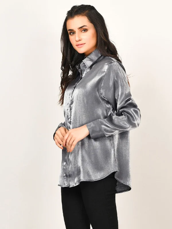 Preppy Style Shimmer Collared Top
