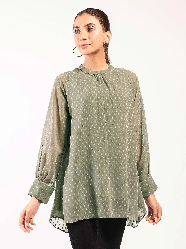 Fashionista Favorites Printed Chiffon Top