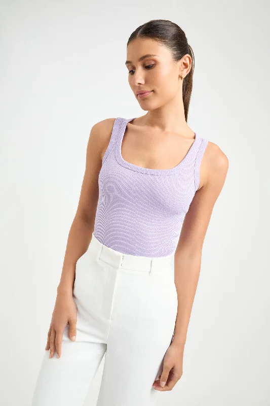 Sophisticated Style Quinn Top