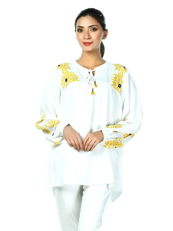 Elegant Styles Embroidered White Grip Top