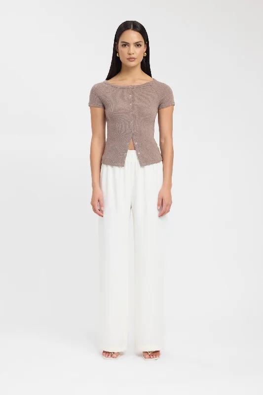 Trendy Women's Wear Cali Top