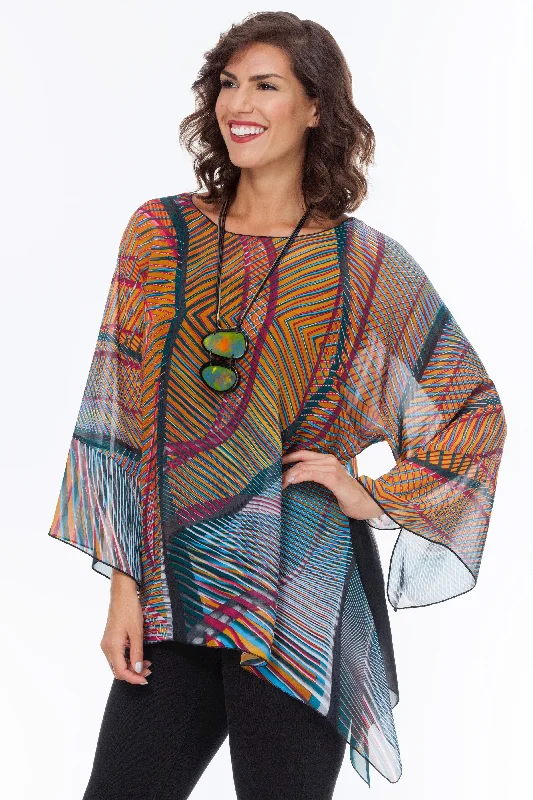 Comfortable Clothes One Size Fits All Out in Town