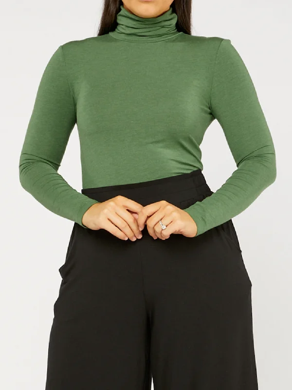Sophisticated Style TANI MARLE TURTLE NECK