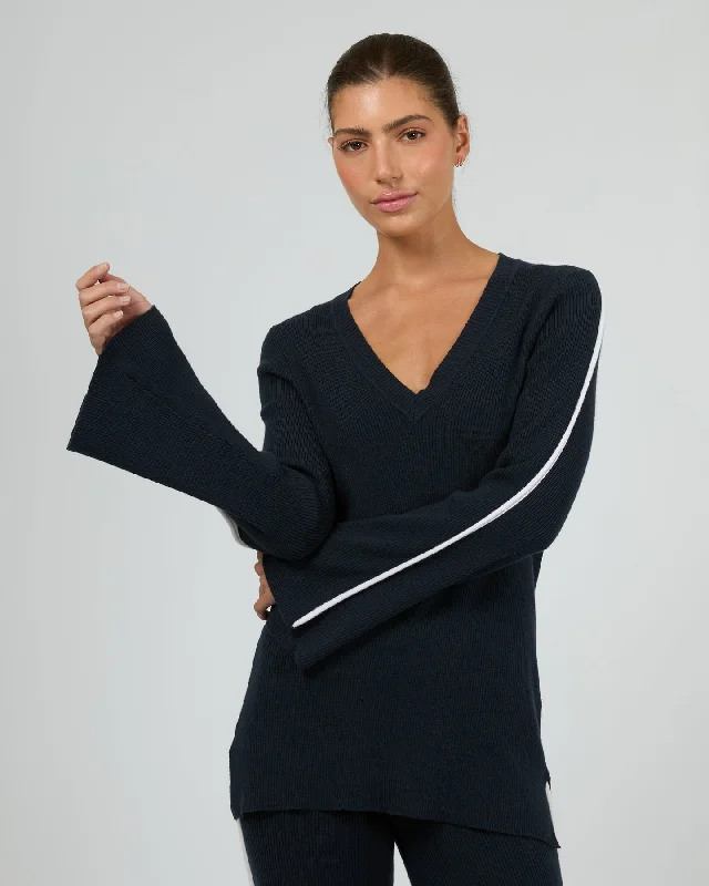 Chic & Cozy Apparel Silent Theory Highland Knit Jumper Navy