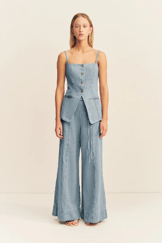 Hot Trends ELLSWORTH TAILORED TOP - BLEACHED BLUE