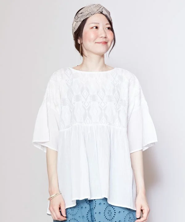 Bold Fashion Light and Lovely Resort Top
