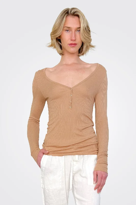 Festival Fashion Rib Knit Henley - Pecan