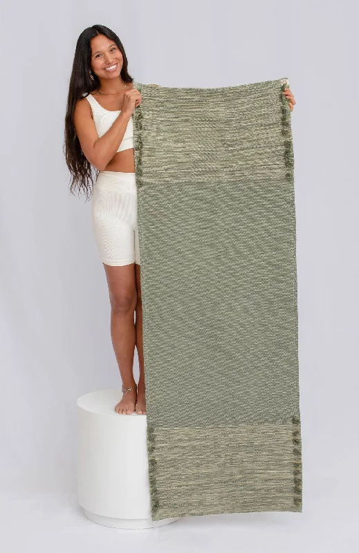 High-Performance Yoga Gear, Low Prices Jade & Jute - Naturally Dyed Herbal Yoga Mat High-Performance Yoga Gear, Low Prices Jade & Jute - Naturally Dyed Herbal Yoga Mat