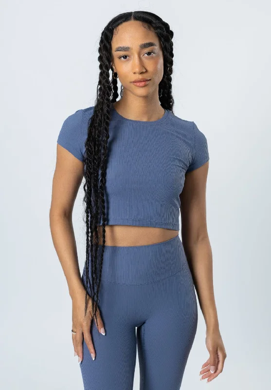Performance Yoga Wear Now At Exclusive Discounts CloudRib Short Sleeve Crop Ace