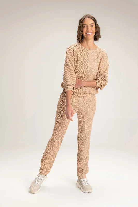 Your Go-To Yoga Outfits Now More Affordable Green Maxi Sweatshirt