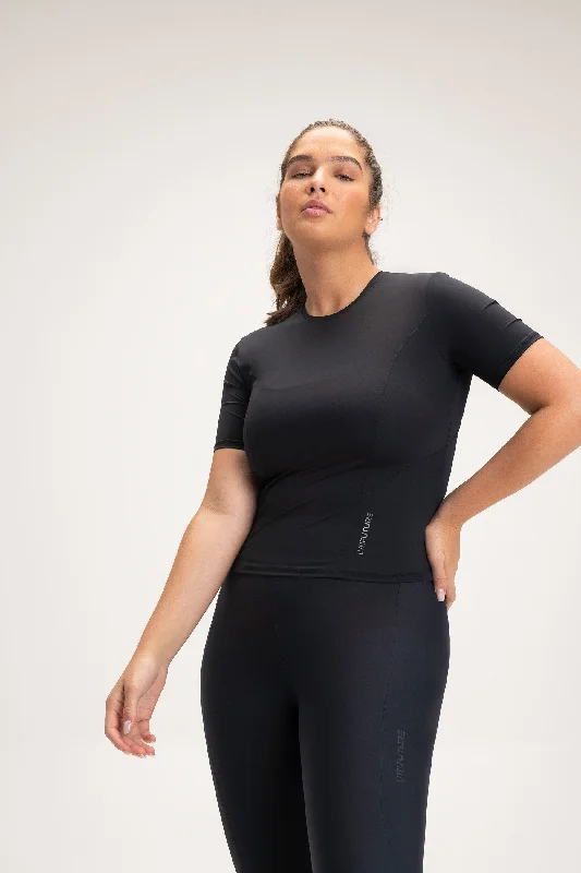 Flow Into Savings With Trendy Yoga Apparel Green Slim Racer T-Shirt