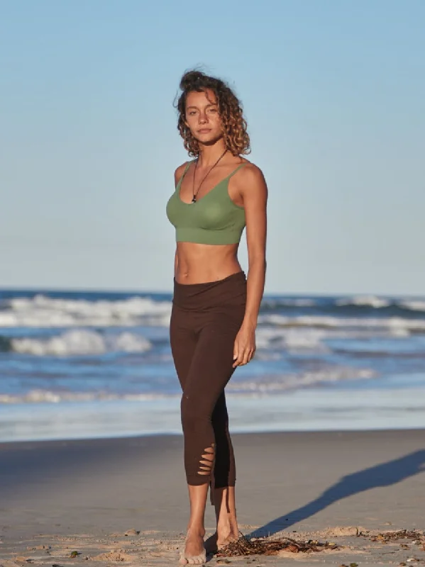 Upgrade Your Yoga Wardrobe For Less Inner Beauty Sports Bra - Green
