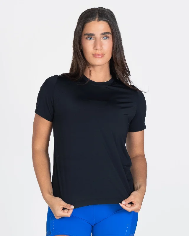 The Best Yoga Wear At The Best Prices Laser Cut Tee - Black