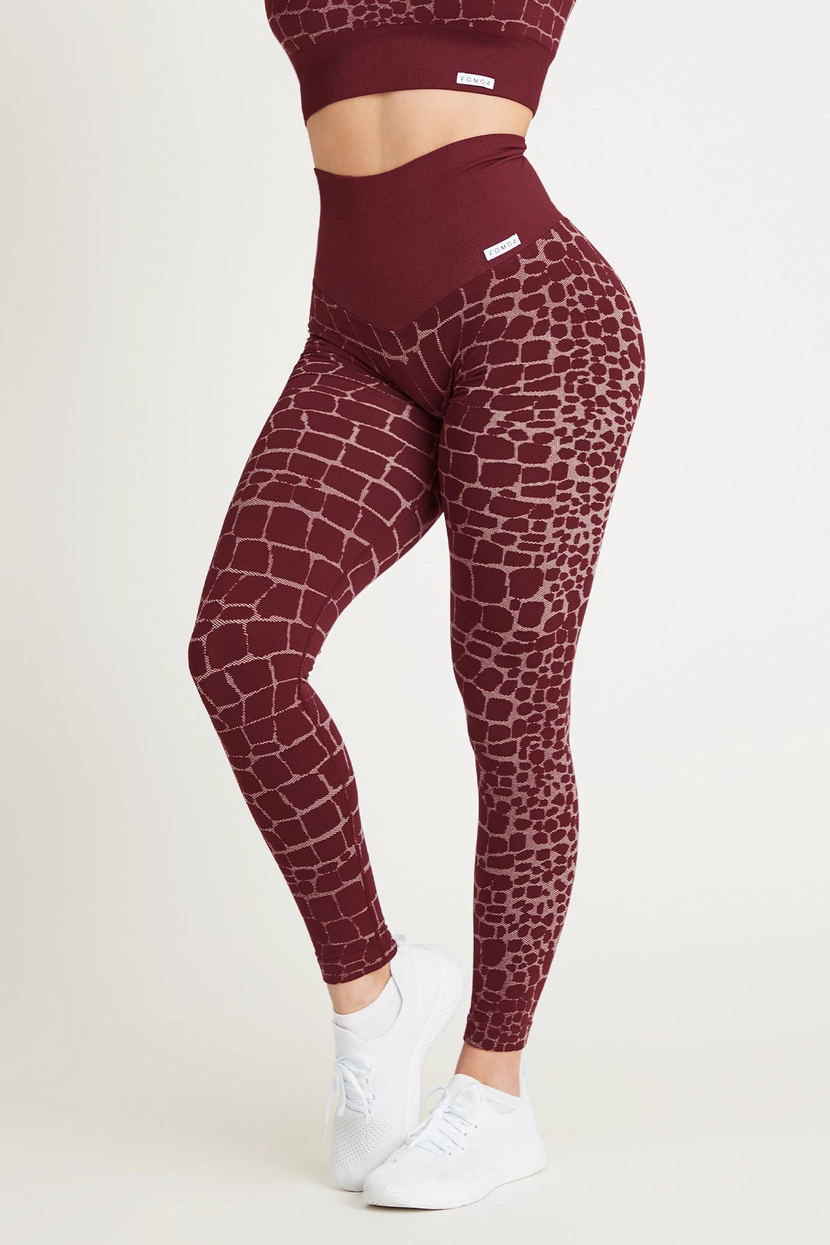 Flex Your Budget With Premium Yoga Clothing Deals Leggings All-Up Cocco Merlot