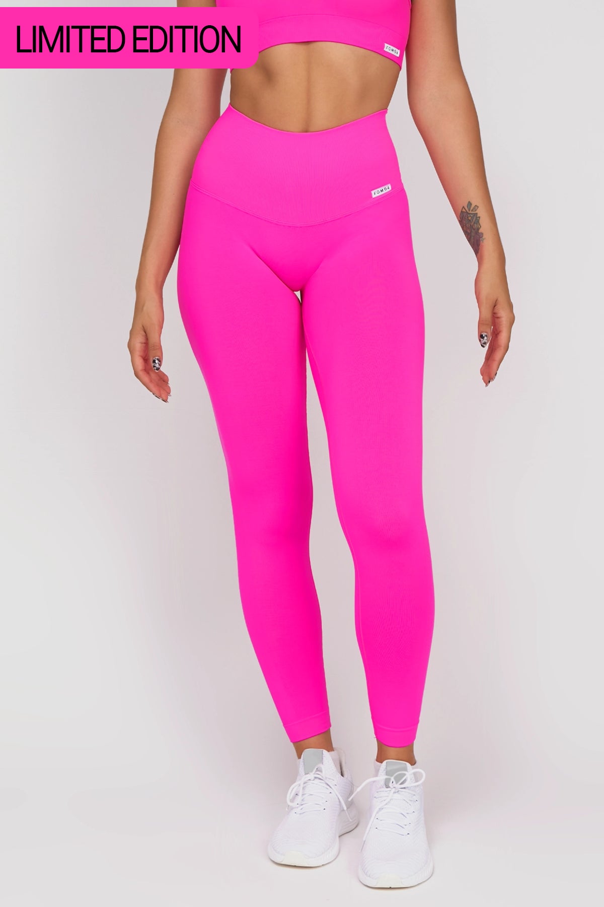 Affordable Yoga Fashion For Every Pose Leggings All-Up Fuxia Fluo