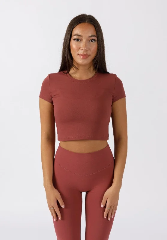 Elevate Your Style And Practice For Less RecStretch Short Sleeve Crop Strawberry Quartz