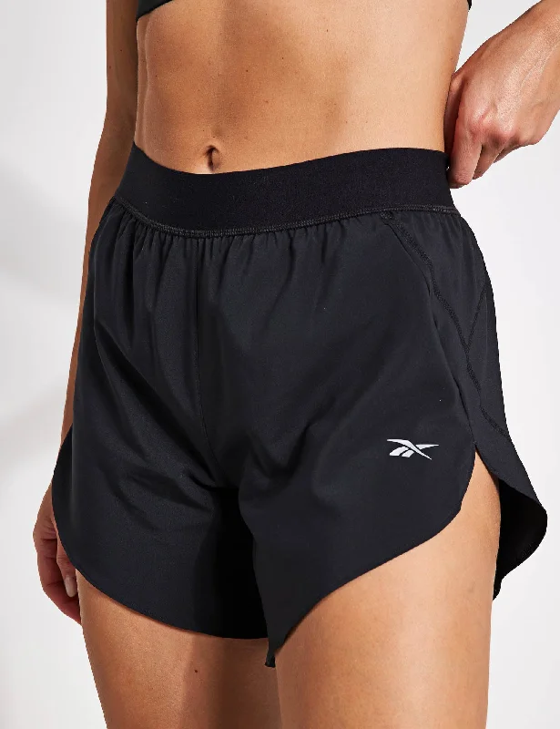 Your Yoga Wardrobe, Upgraded For Less Running 2-in-1 Short - Night Black