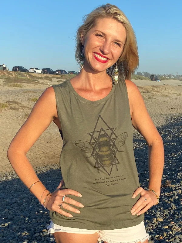 Move With Confidence In Discounted Yoga Outfits Paul Stamets Sacred Geometry Bumble Bee Boyfriend Tee Move With Confidence In Discounted Yoga Outfits Paul Stamets Sacred Geometry Bumble Bee Boyfriend Tee