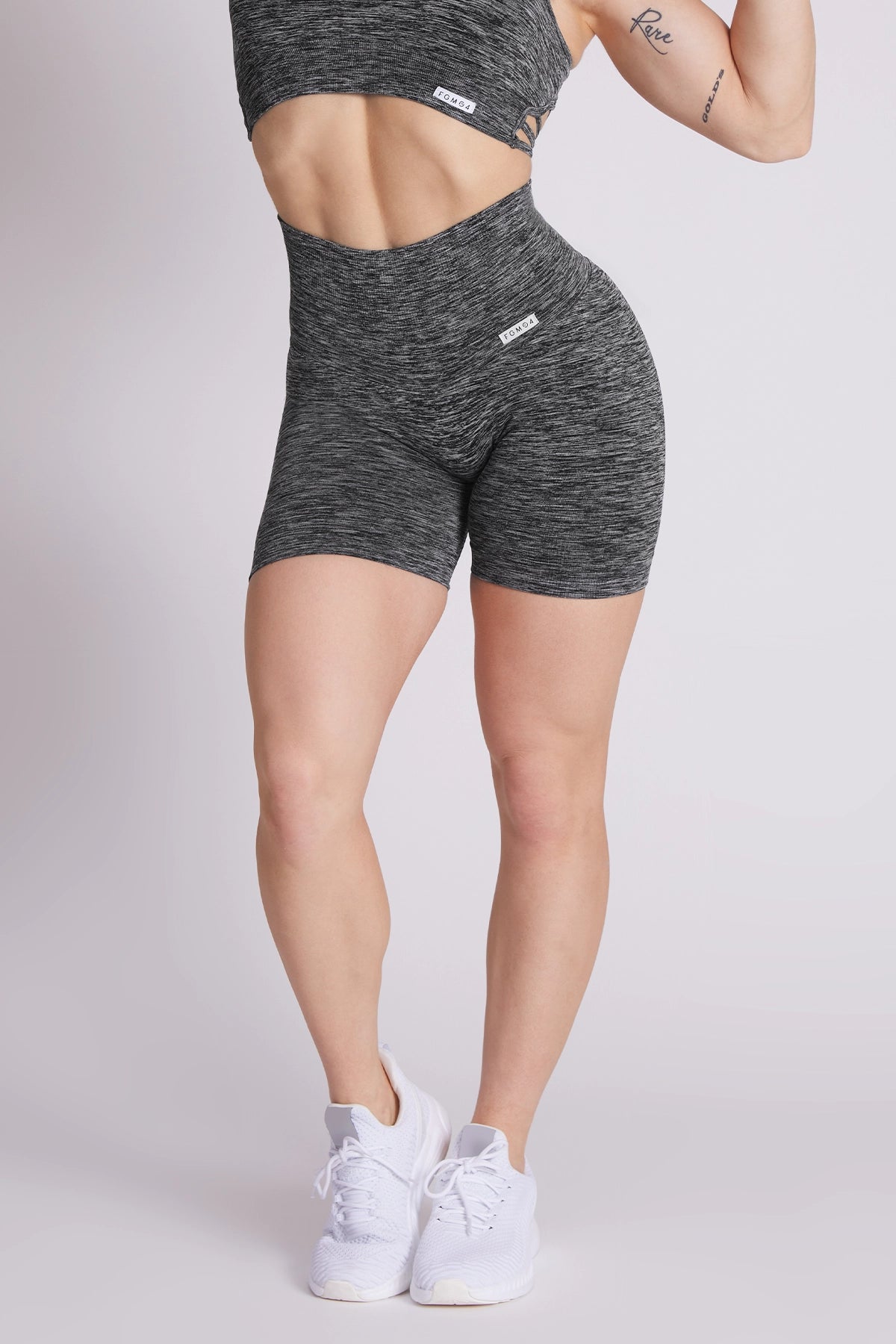 Performance Meets Savings In Our Yoga Wear Sale Shorts Pulsar Nero