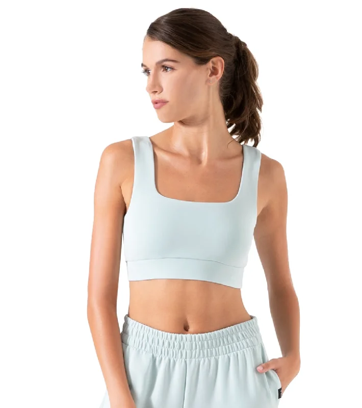 NUX Sleek Square Sports Bra In the Clouds