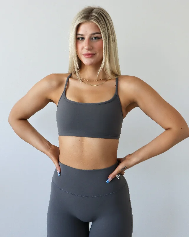 Flow Into Savings With Trendy Yoga Apparel Core Sports Bra - Stone