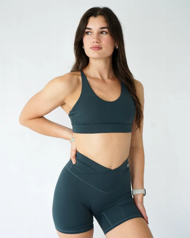 Fashionable Yoga Apparel Now On Sale Impact Beyond Sports Bra - Emerald