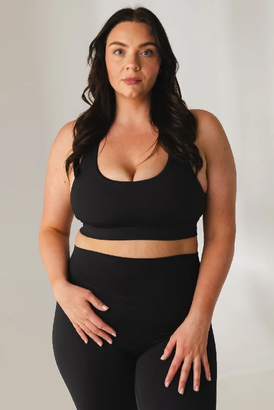 Sweat In Style With Yoga Clothing Discounts Vitality Revive Racer Bra - Midnight