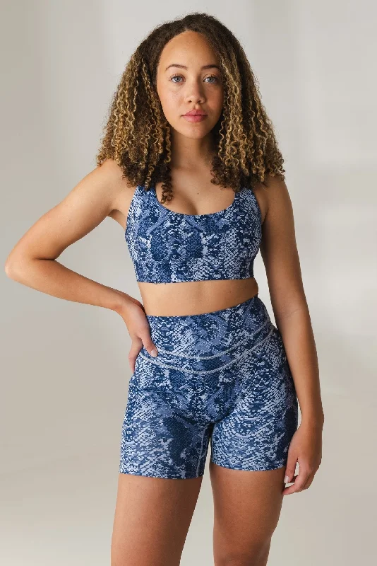 The Best Yoga Clothing At The Best Prices Vitality Revive Racer Bra - Sapphire Serpent The Best Yoga Clothing At The Best Prices Vitality Revive Racer Bra - Sapphire Serpent