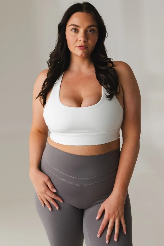 Unmissable Deals On Flexible Yoga Apparel Vitality Revive Racer Bra - Snow