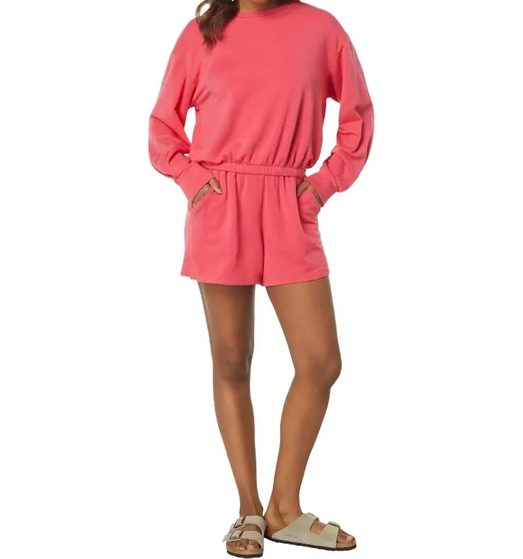 Sweat In Style With Yoga Clothing Discounts Pull On With Slit Short In Poppy